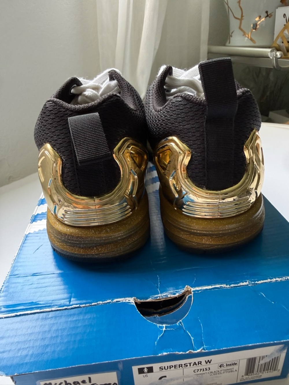 Adidas ZX Flux Star Wars Gold Detail Sneakers Youth 4.5Y Women 7 - Picture 4 of 15